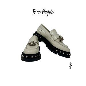 Free People Teagan Tassel Loafer - Antique Ivory- Women's Size 7.5
